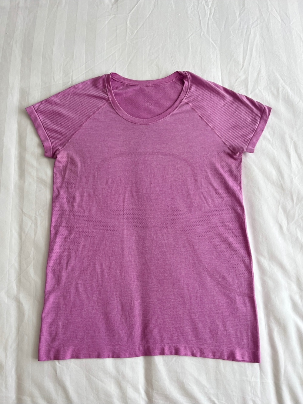 Lululemon Swiftly Tech Short-Sleeve Shirt size 12